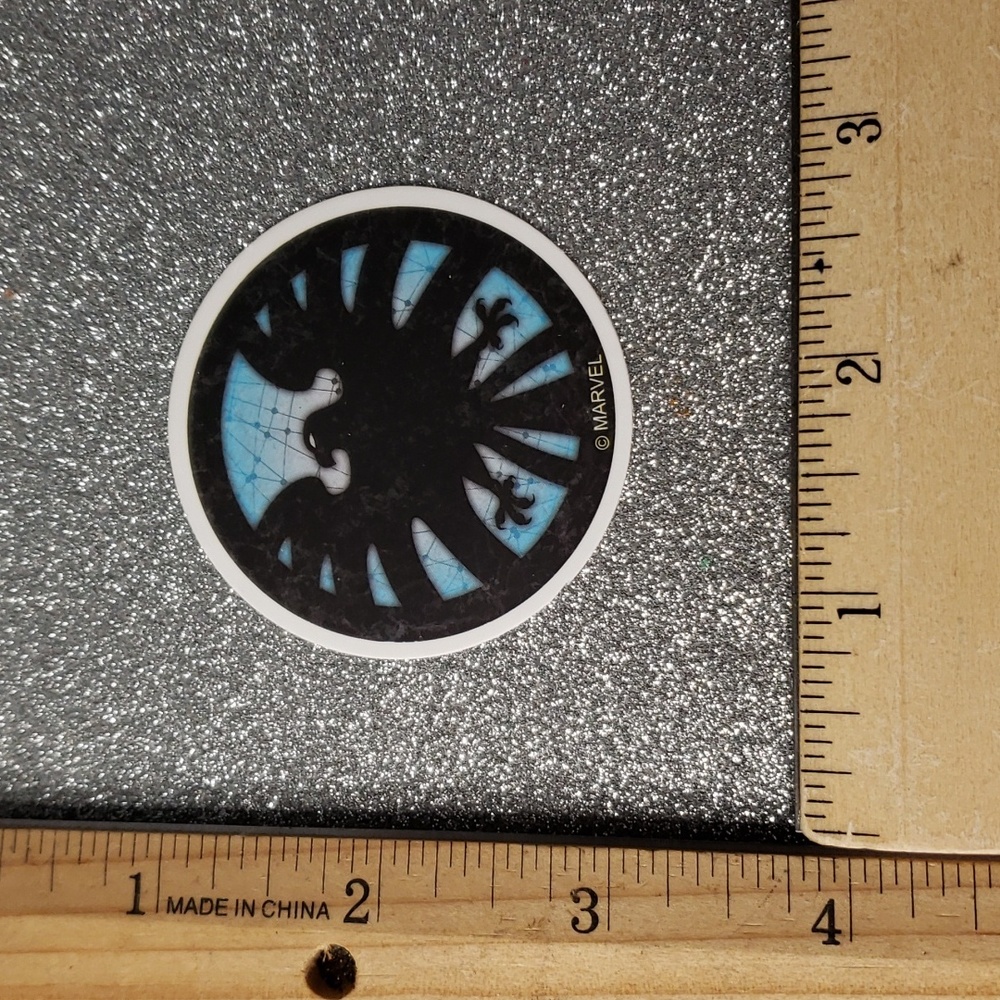 MARVEL Waterproof Sticker symbol - Picture 2 of 7